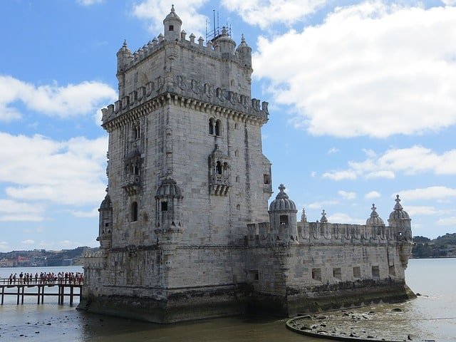 Pontos Turísticos De Portugal – Torre