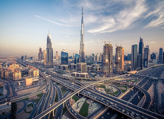O Burj Khalifa, Dubai – fonte: wikipedia