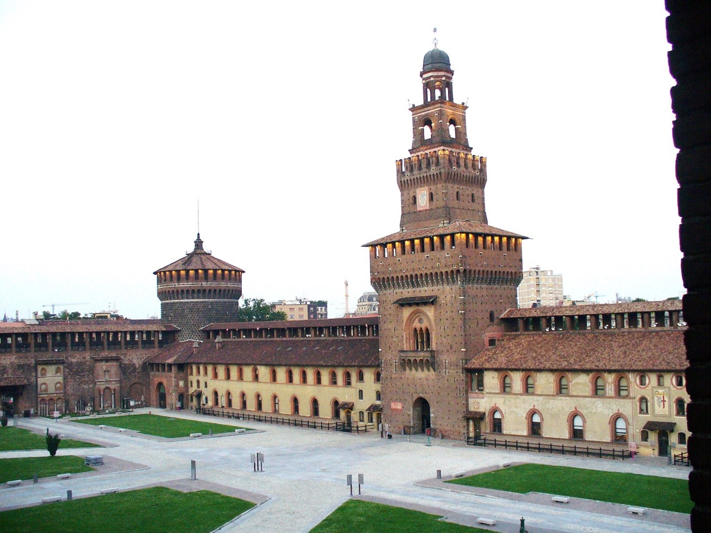 Foto Castello Sforzesco – fonte: Wikipédia