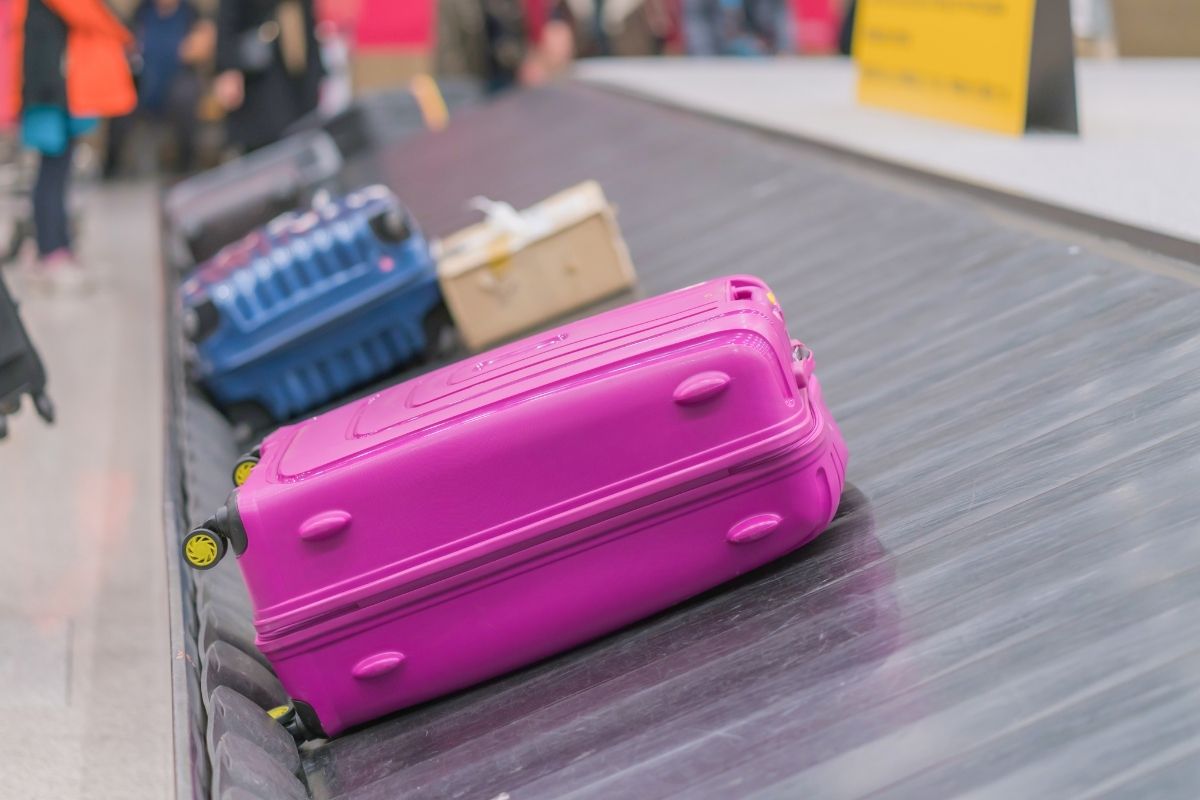 malas aeroporto seguro de bagagem extraviada valor indenização assistente de viagem