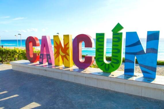 letreiro seguro viagem cancun qual e o melhor quanto custa assistente de viagem O que fazer em Cancun