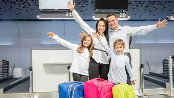 Autorização de viagem para menor (capa) Autorização de viagem para menor (capa)