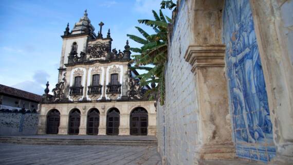 Lugares históricos (capa) Lugares históricos (capa)