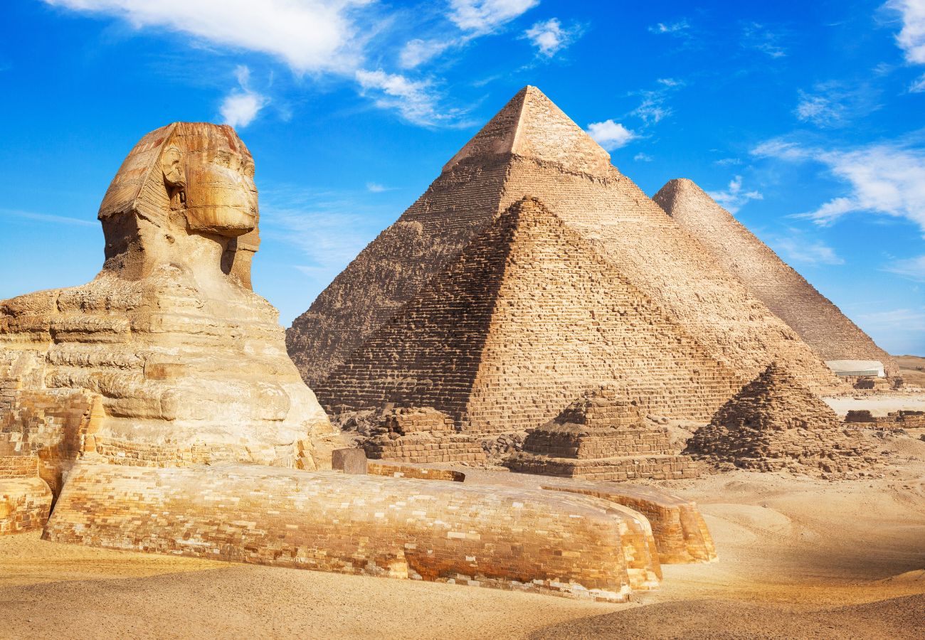 Vai fazer turismo pela África e não sabe o que fazer no Egito? Então confira os 10 destinos imperdíveis no país.
