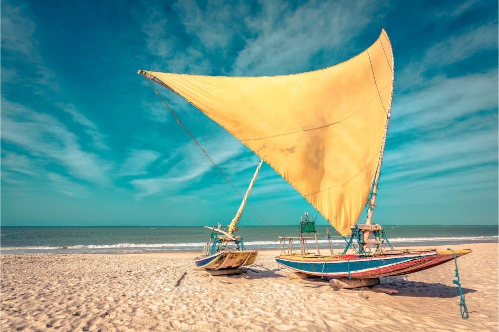 Na foto, uma praia paradisíaca no Brasil
